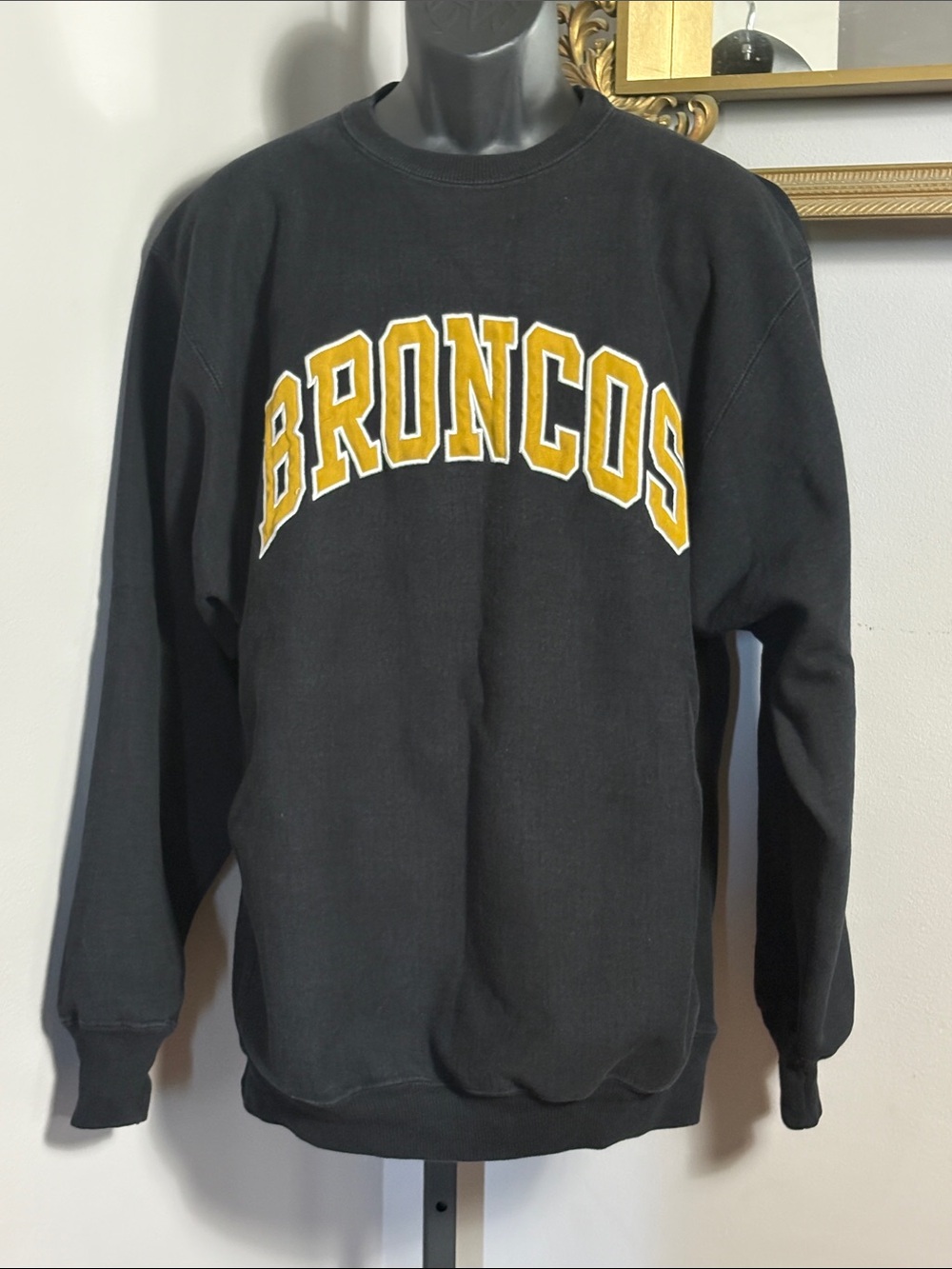 Denver Broncos VINTAGE 90s Large Black Crewneck Sweatshirt Classic Pullover